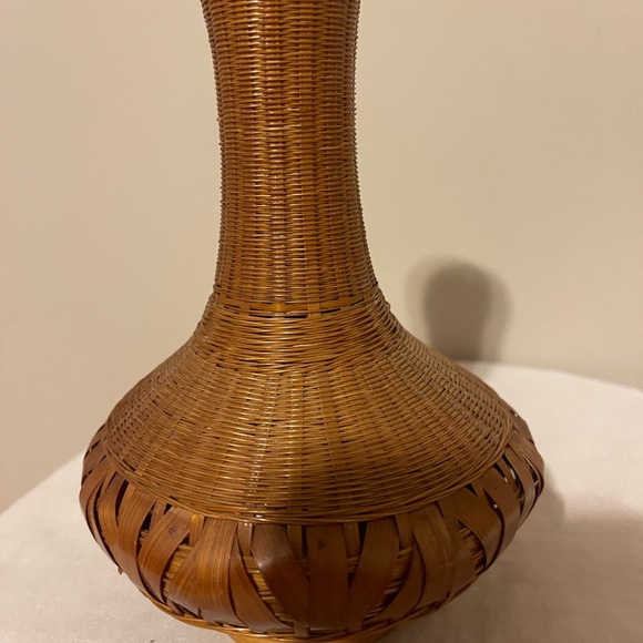 Chinese Shanghai Woven Brown Wicker Vase Decor Hand Crafted Collectible Vintage - Picture 6 of 6
